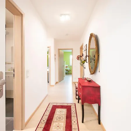 Premium Living - Terrasse&fahrradweg Bayreuth