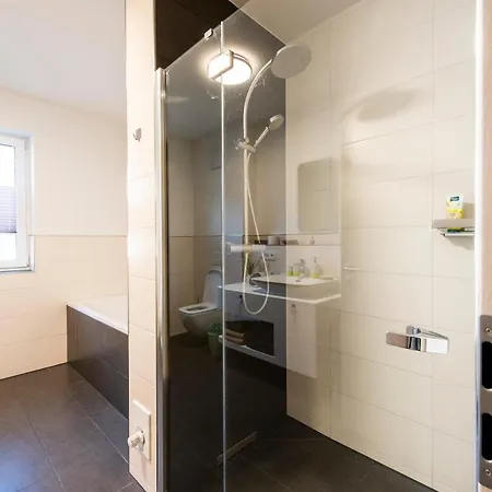 Apartment Premium Living - Terrasse&fahrradweg