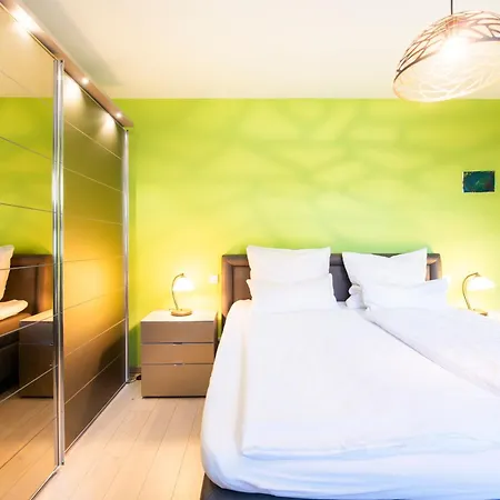 Premium Living - Terrasse&fahrradweg Apartment *