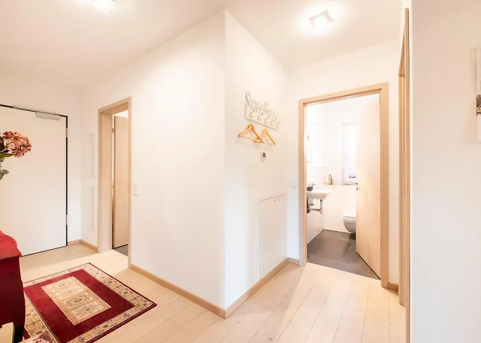Premium Living - Terrasse & Fahrradweg バイロイト